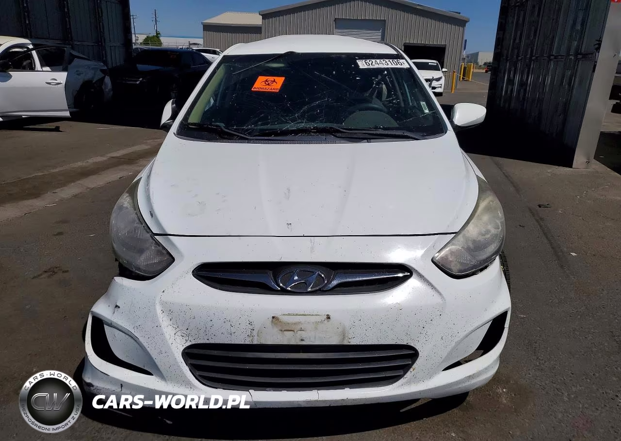 2013 Hyundai Accent VIN:KMHCT4AE7DU309304 - 5