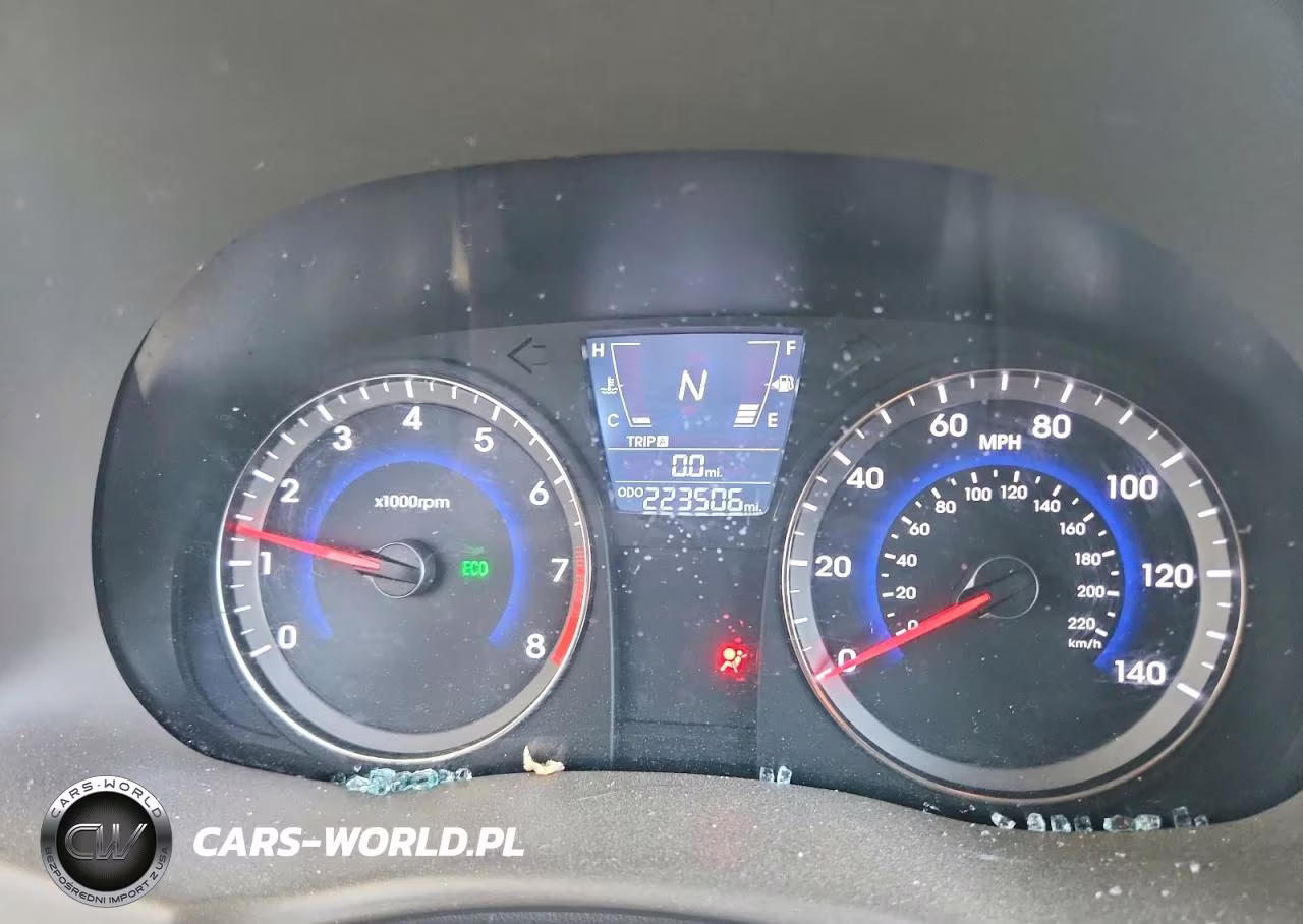 2013 Hyundai Accent VIN:KMHCT4AE7DU309304 - 9