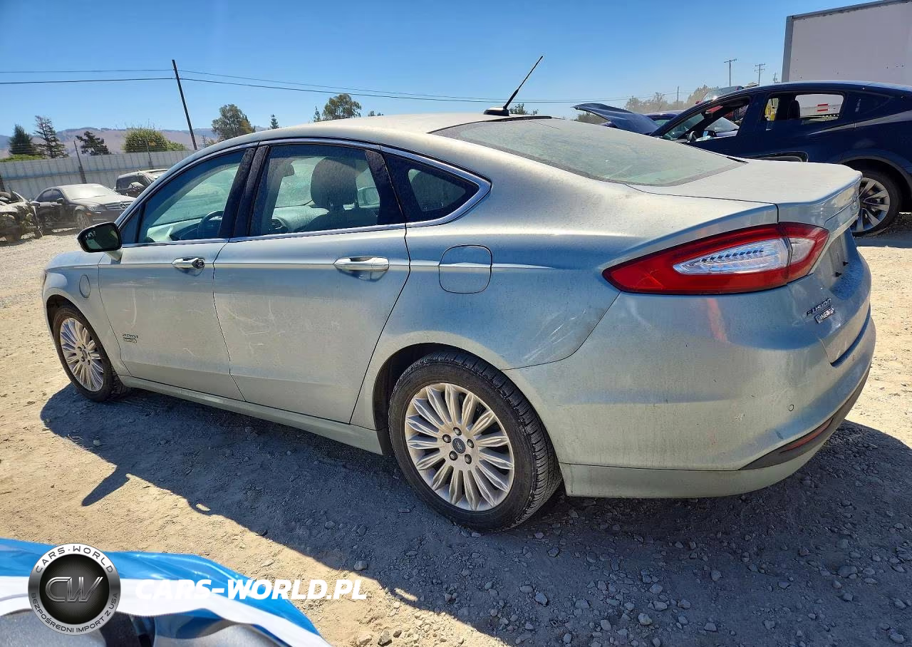 FORD FUSION ENERGI VIN:3FA6P0PU9DR365853 - 2