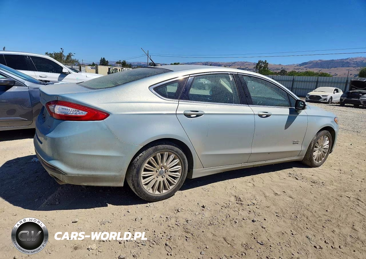 FORD FUSION ENERGI VIN:3FA6P0PU9DR365853 - 3