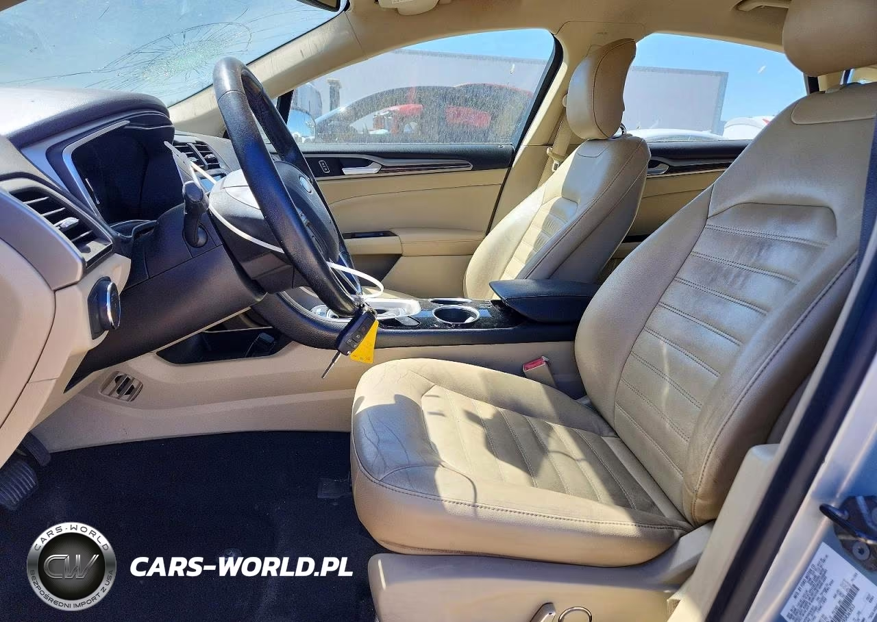 FORD FUSION ENERGI VIN:3FA6P0PU9DR365853 - 7