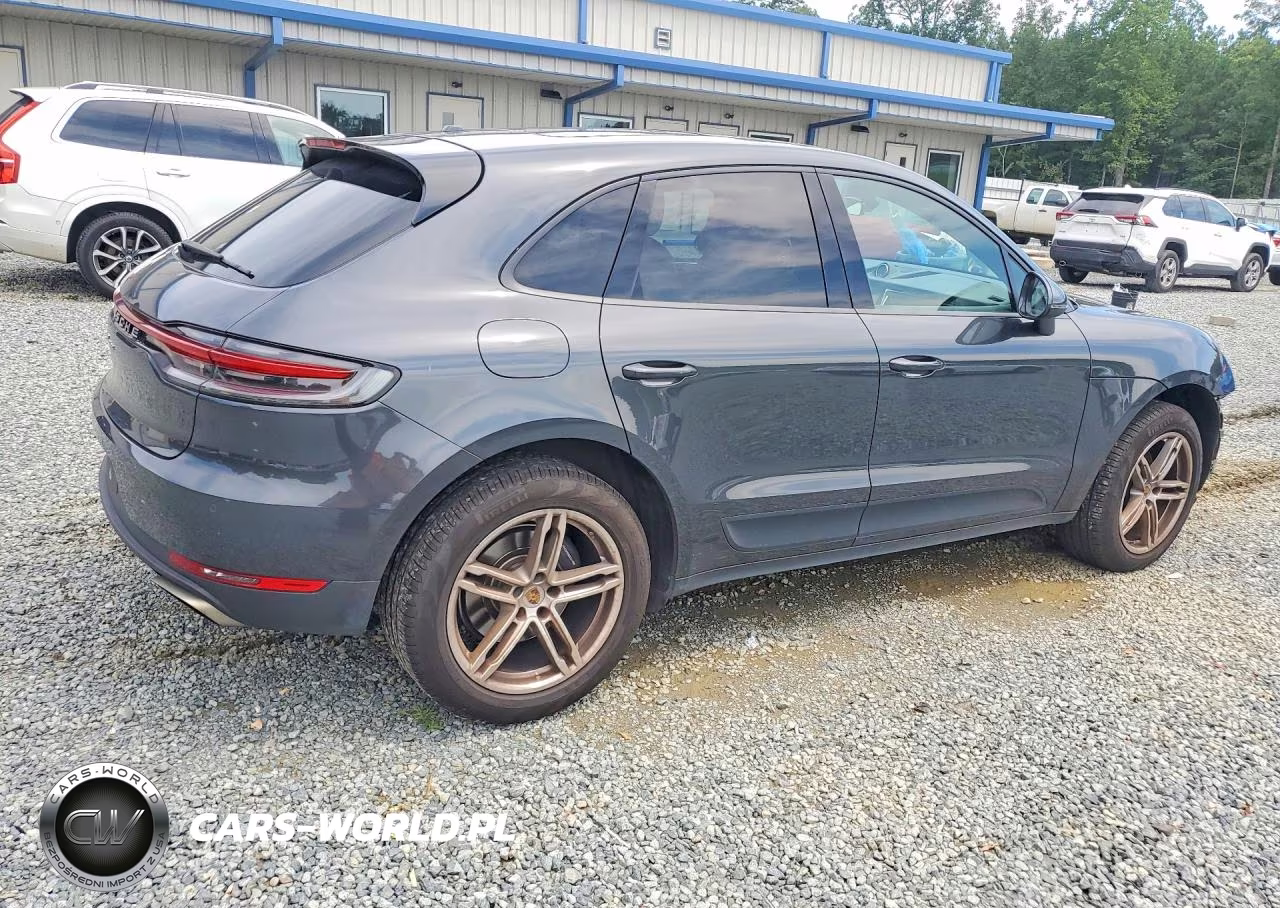 2020 Porsche Macan VIN:WP1AA2A54LLB00496 - 3