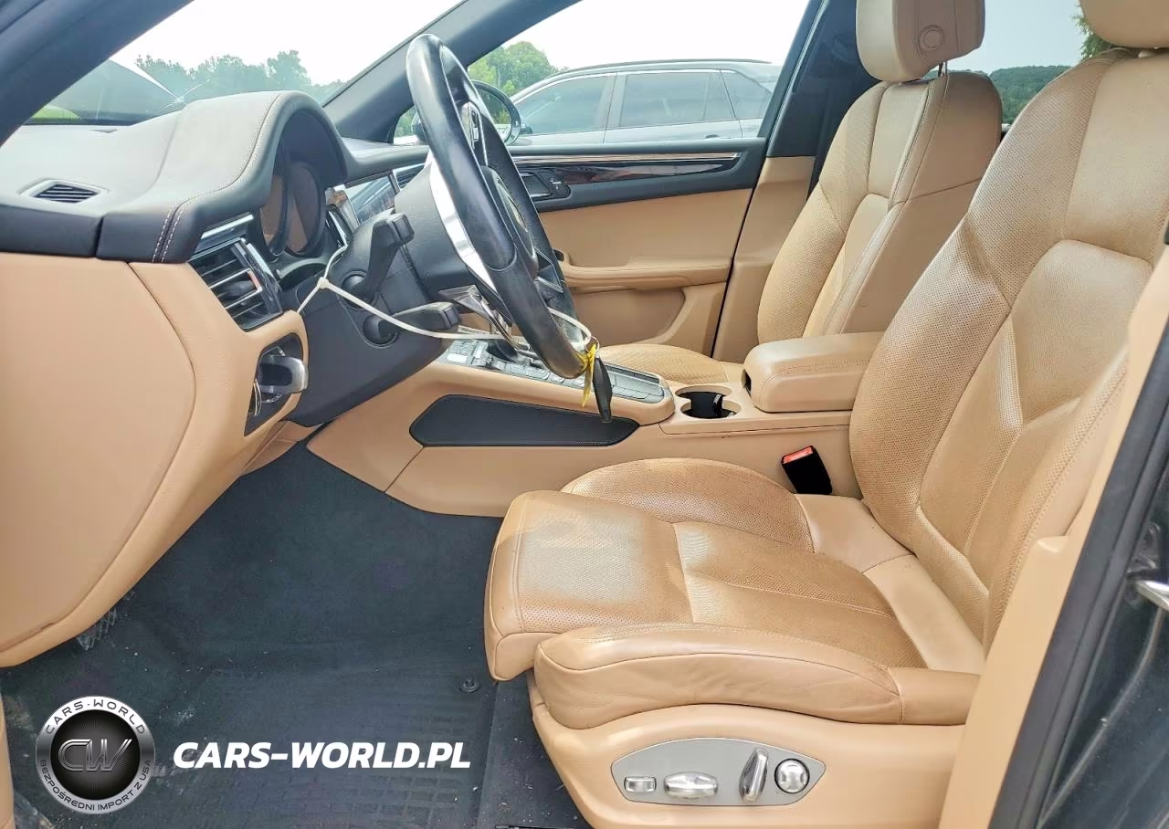 2020 Porsche Macan VIN:WP1AA2A54LLB00496 - 7