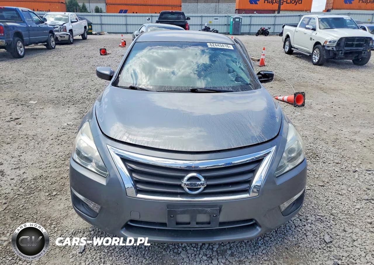 2015 Nissan Altima 2.5 VIN:1N4AL3AP2FC197534 - 5
