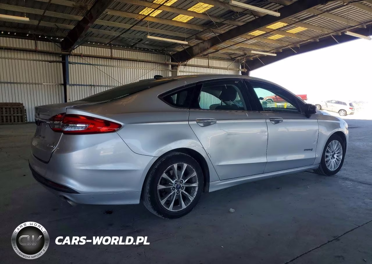2017 Ford Fusion Se Hybrid VIN:3FA6P0LU4HR266286 - 3