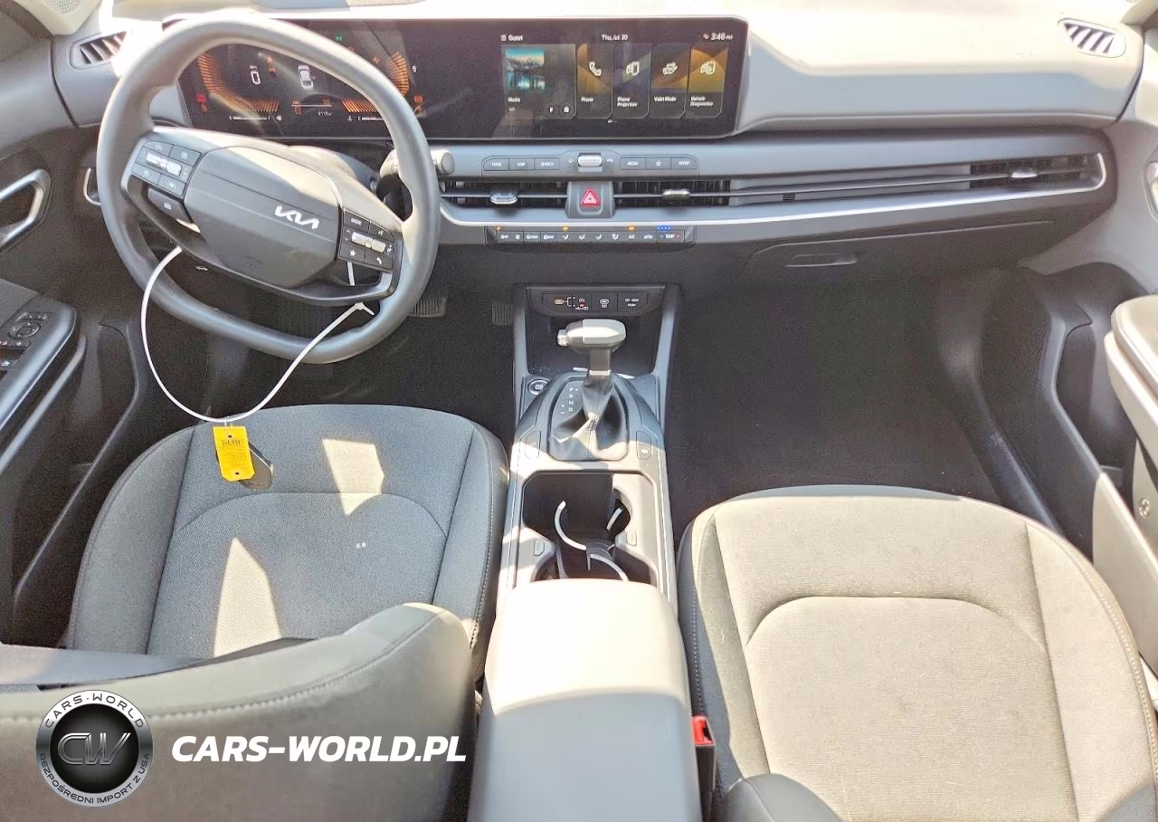 2025 Kia K4 Lxs VIN:3KPFT4DE2SE220586 - 8