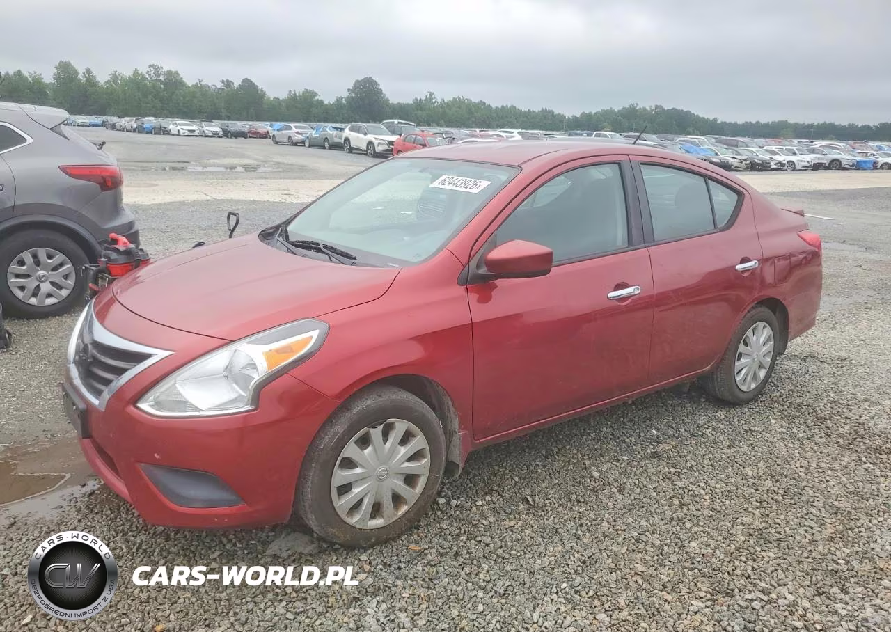 2017 Nissan Versa 1.6 Sv – zdjęcie 1 z 12