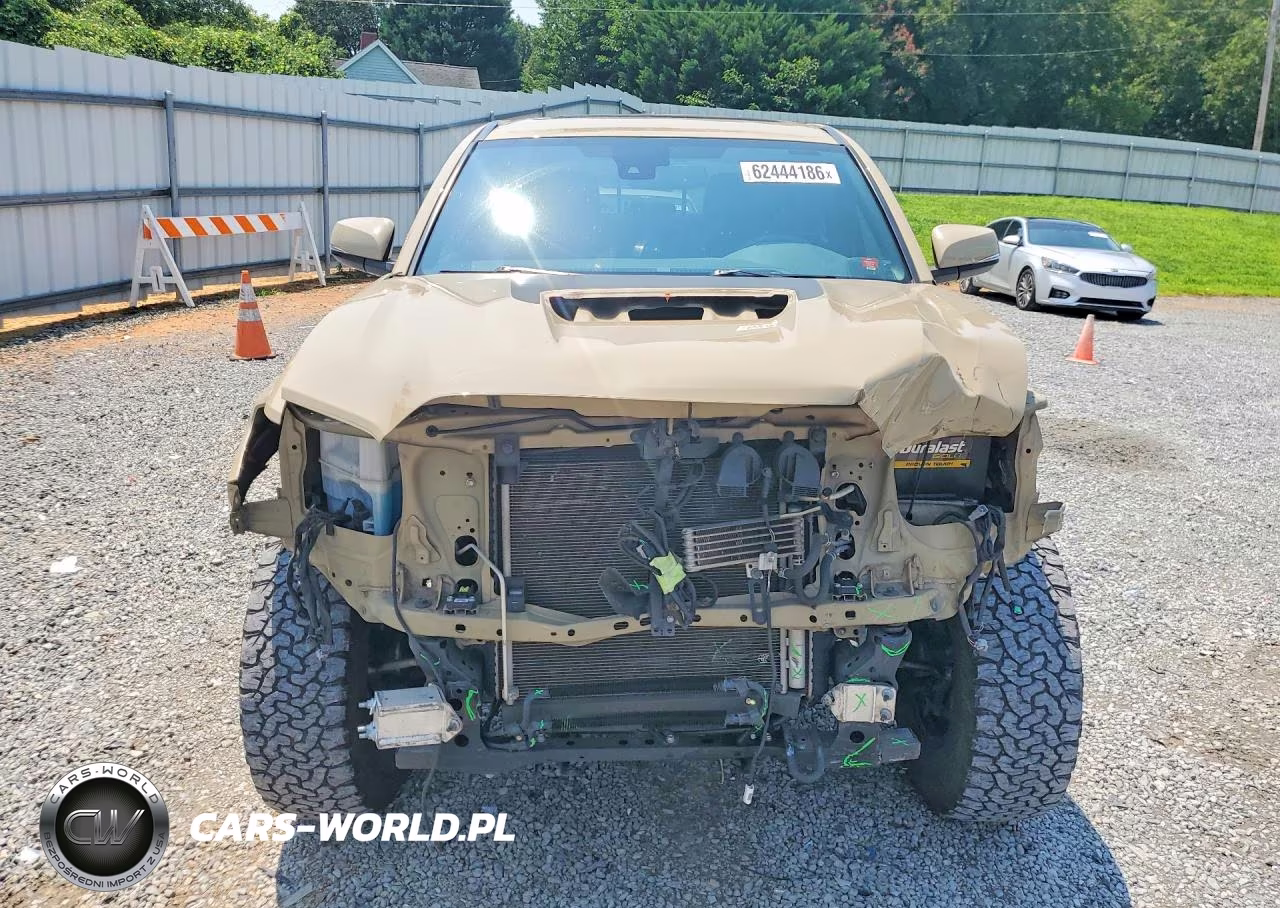 2020 Toyota Tacoma Trd Sport VIN:3TMCZ5AN1LM311447 - 5