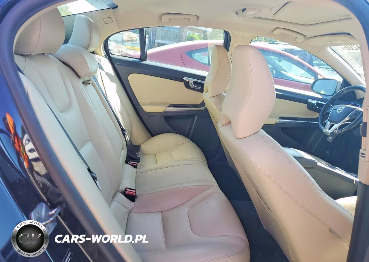 2016 Volvo S60 Premier VIN:YV126MFK0G2408742 - 10