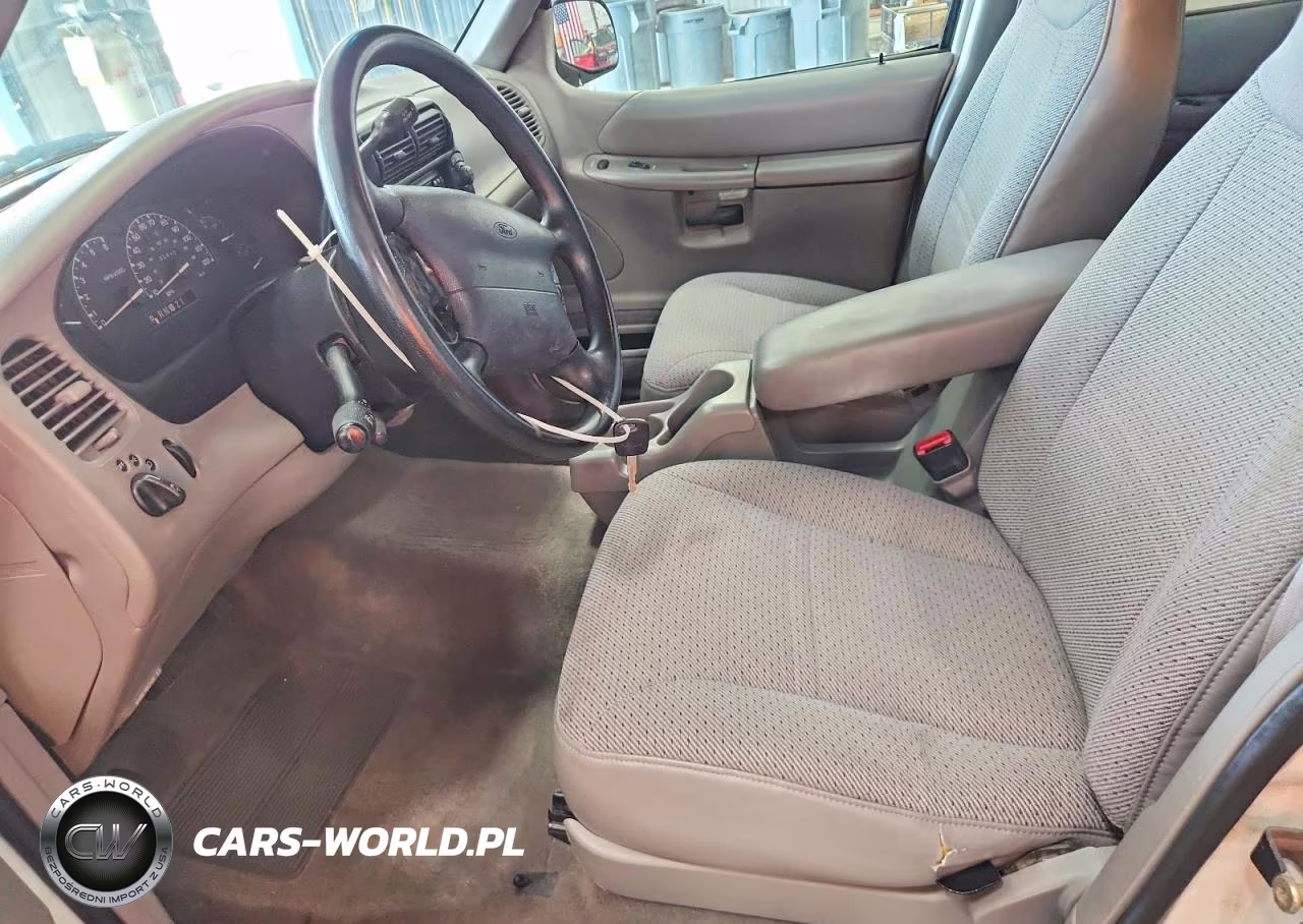1999 Ford Explorer VIN:1FMZU34X0XZB41382 - 7