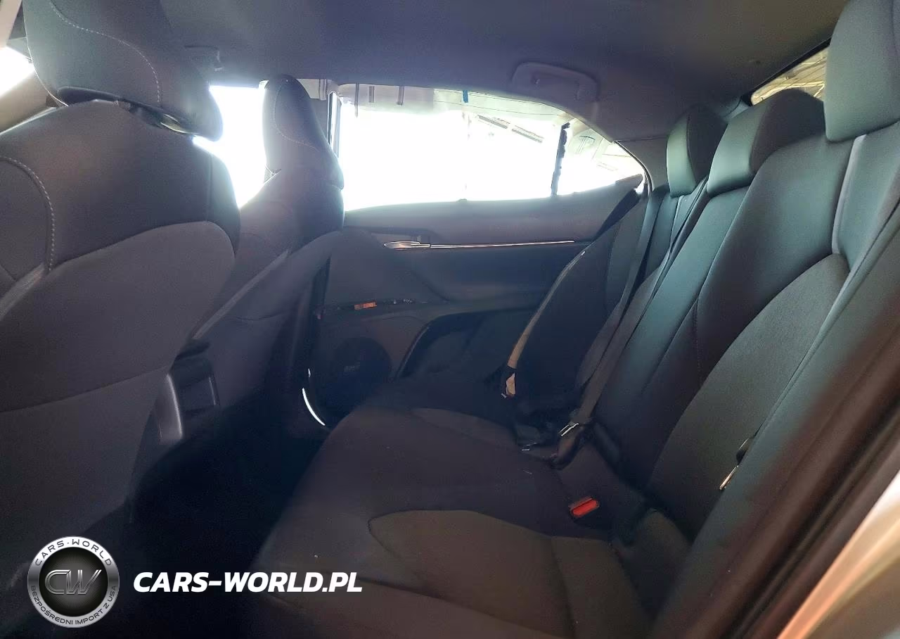 2022 Toyota Camry Le VIN:4T1C11AK6NU627670 - 10