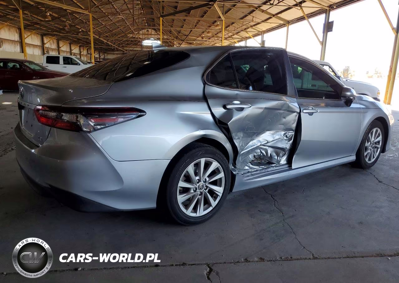 2022 Toyota Camry Le VIN:4T1C11AK6NU627670 - 3