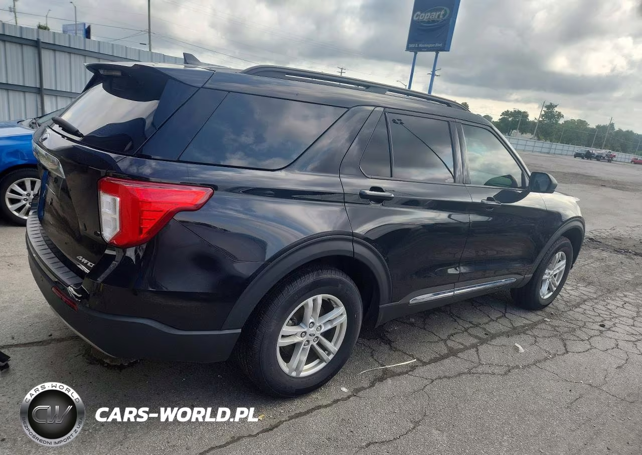 2022 Ford Explorer Xlt VIN:1FMSK8DH1NGB27643 - 3