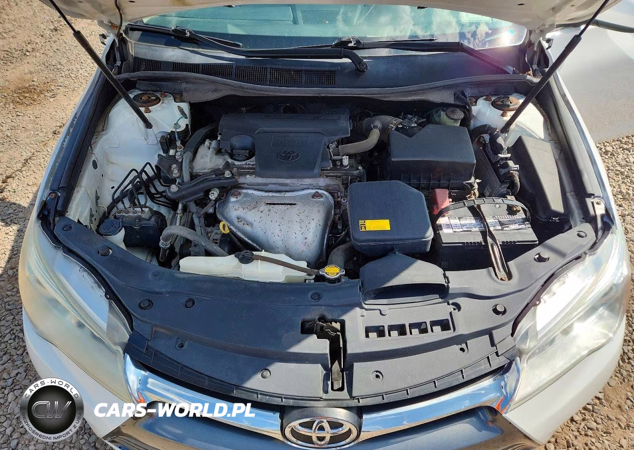 2015 Toyota Camry Le VIN:4T4BF1FK6FR445836 - 11