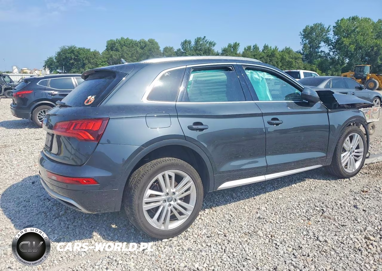 2018 Audi Q5 Premium Plus VIN:WA1BNAFY8J2066938 - 3