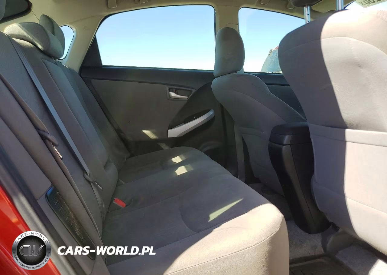 2012 Toyota Prius Three VIN:JTDKN3DU0C1588005 - 10