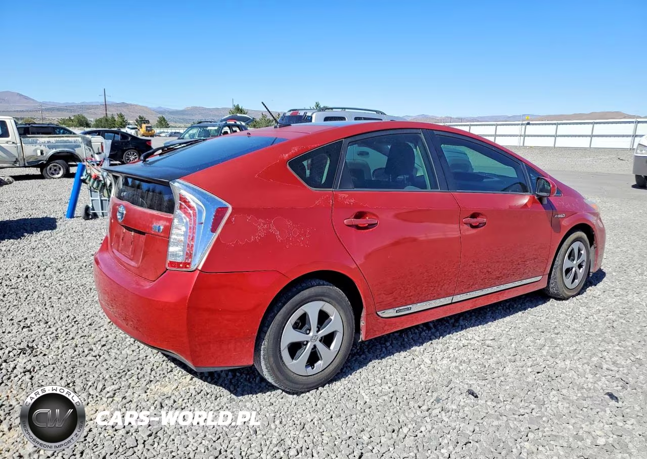 2012 Toyota Prius Three VIN:JTDKN3DU0C1588005 - 3
