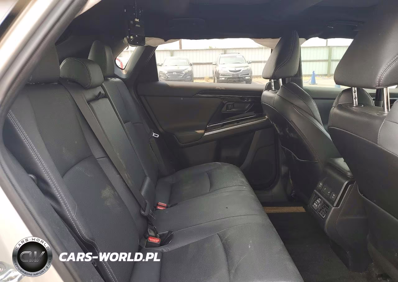 2023 Toyota Bz4X Limited VIN:JTMABACAXPA028806 - 11