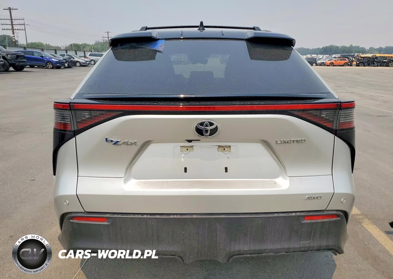2023 Toyota Bz4X Limited VIN:JTMABACAXPA028806 - 6