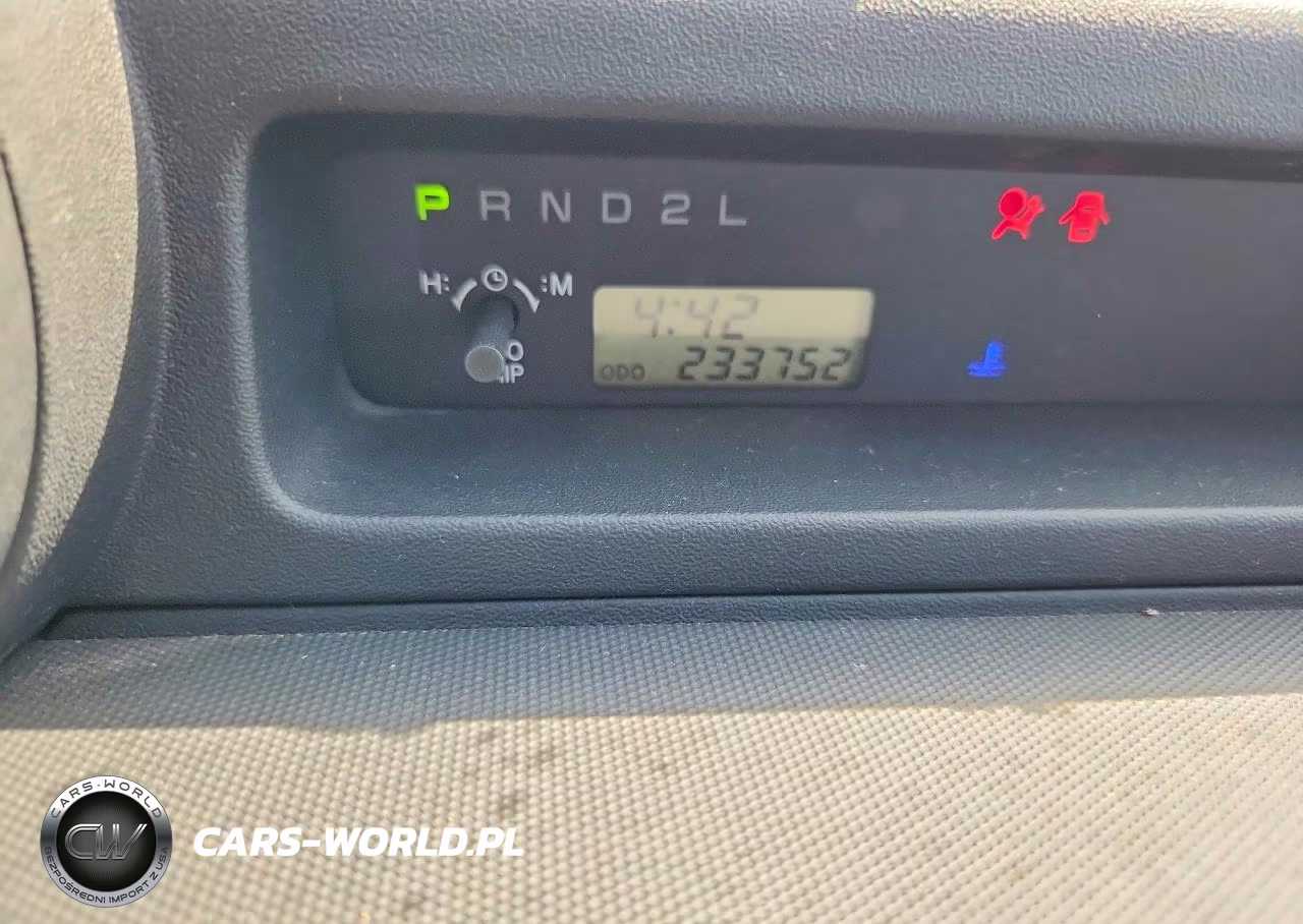 2006 Toyota Scion Xb VIN:JTLKT324X64121190 - 9