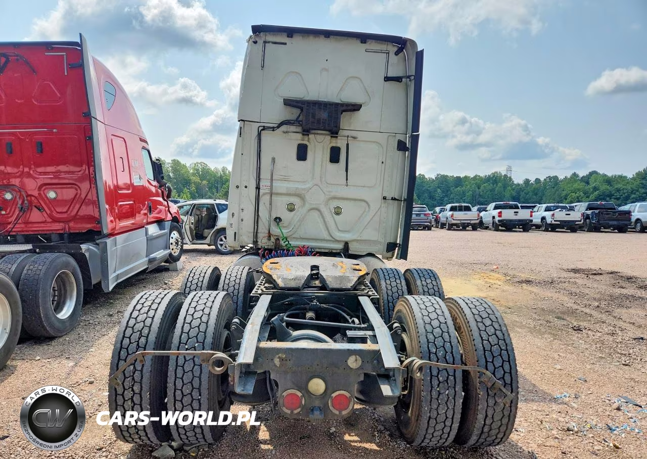 2014 Freightliner Cascadia 125 VIN:3AKJGLD64ESFY4862 - 6