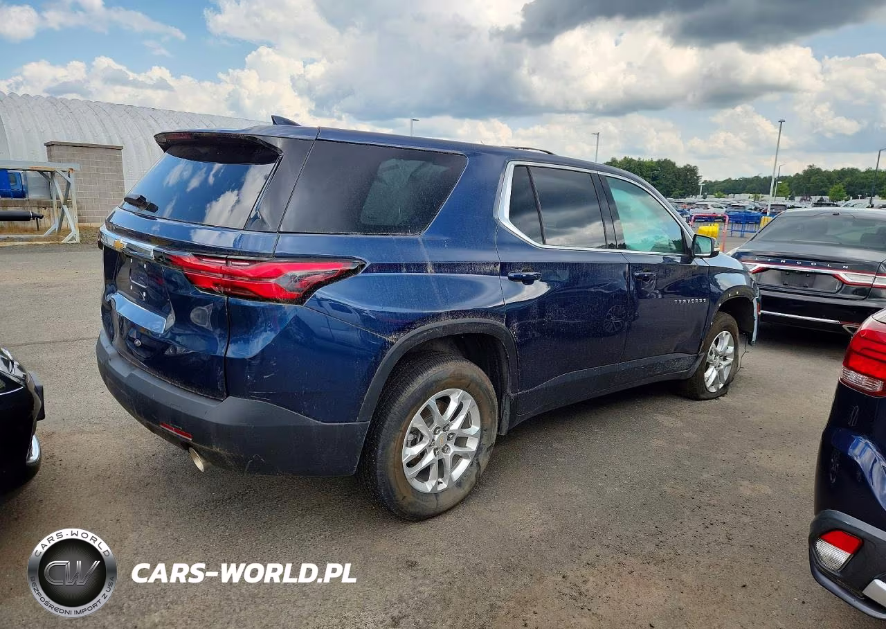 2023 Chevrolet Traverse Ls VIN:1GNERFKW7PJ229612 - 3