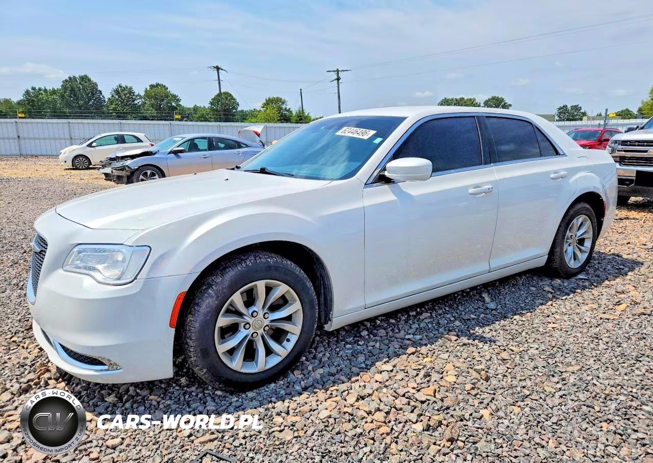 2015 Chrysler 300 Limited VIN:2C3CCAAG0FH766602 - 1
