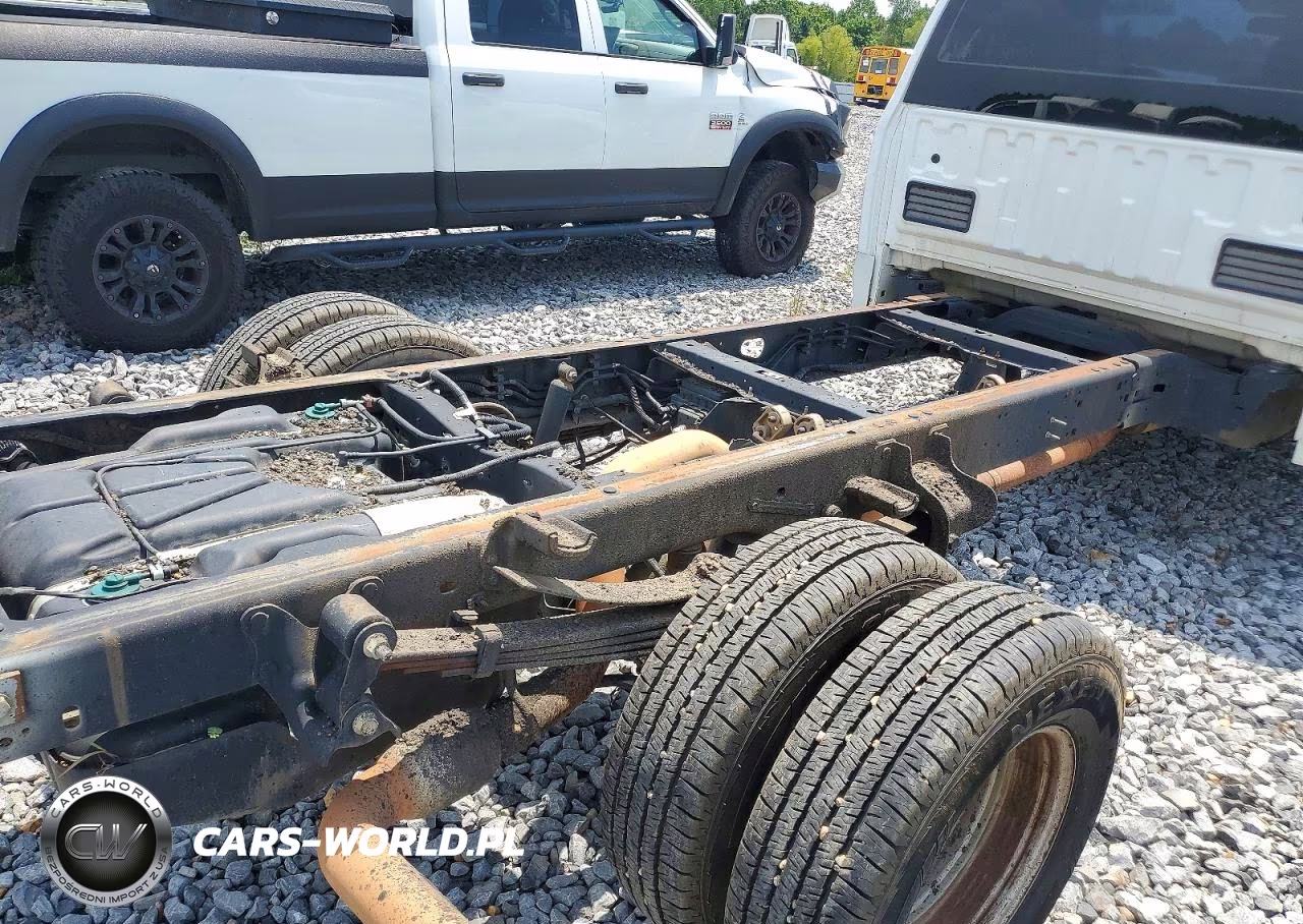 2022 Ford F350 Super Duty VIN:1FDRF3G62NEC14026 - 10