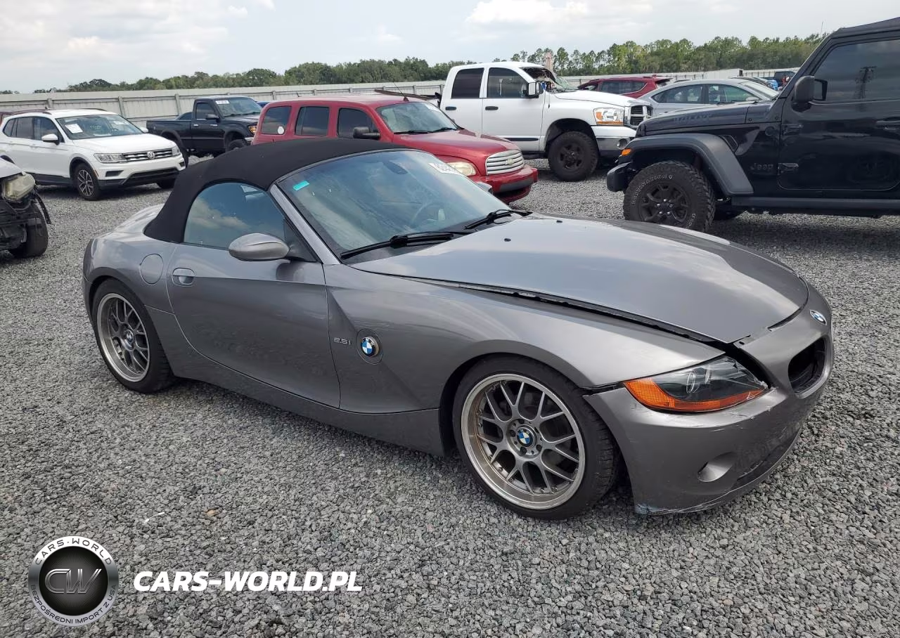 2003 BMW Z4 2.5 VIN:4USBT33473LS43706 - 4