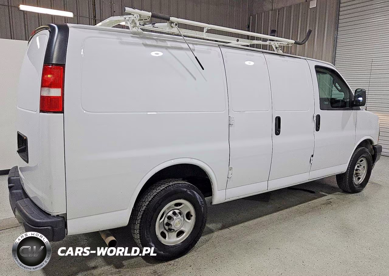 2022 Chevrolet Express G2500 VIN:1GCWGAFP4N1213518 - 3