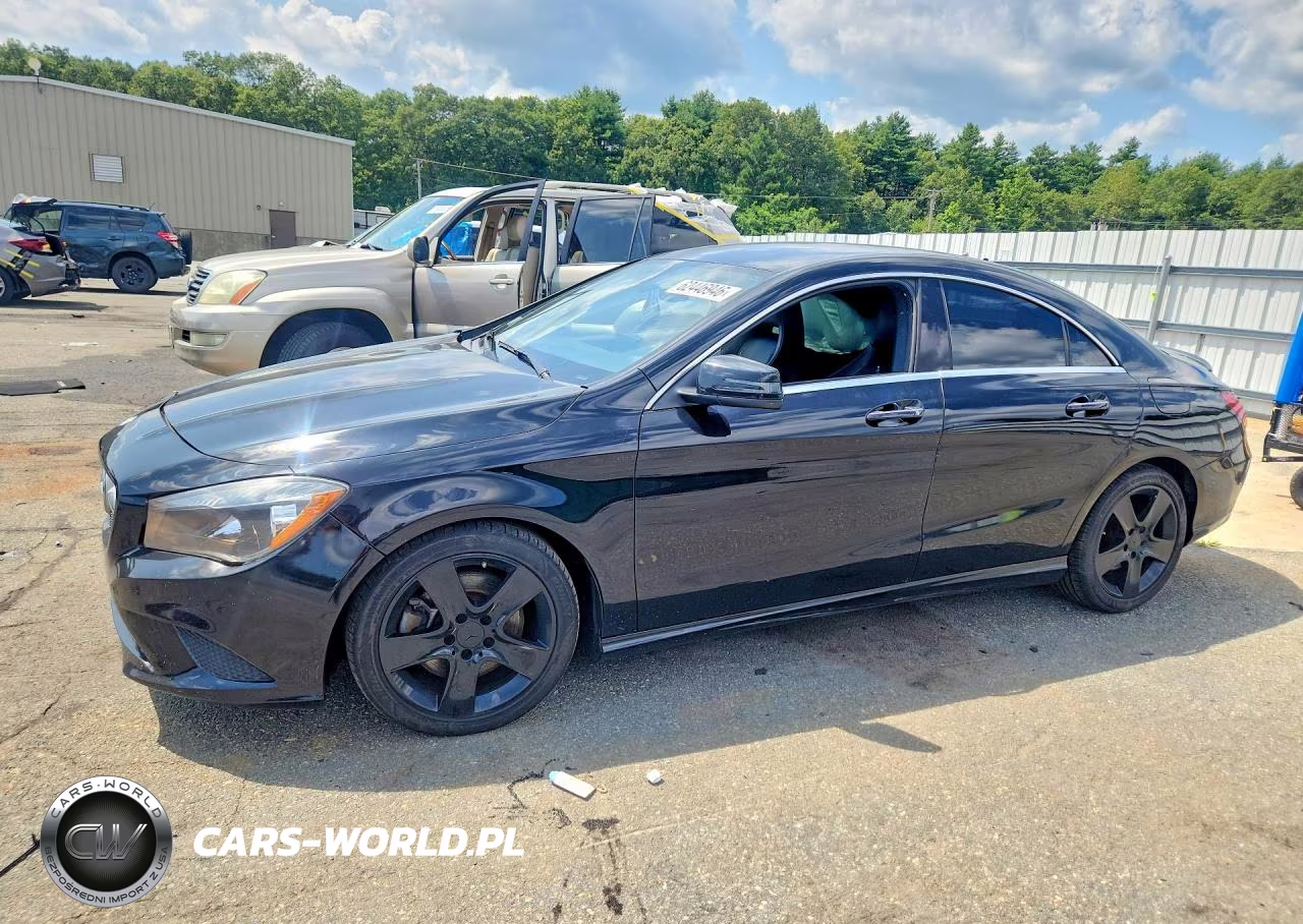 2016 Mercedes-Benz Cla 250 4Matic – zdjęcie 1 z 12