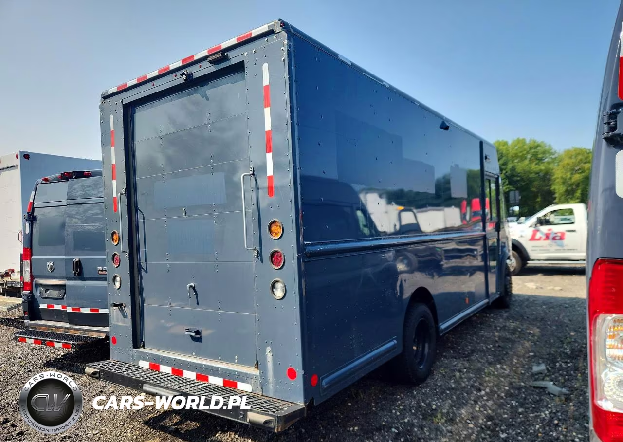 2020 Ford F59 Delivery Truck VIN:1F65F5KN4L0A00844 - 3
