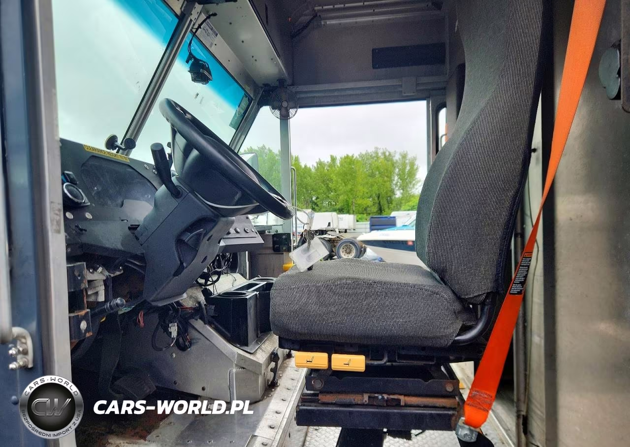2020 Ford F59 Delivery Truck VIN:1F65F5KN4L0A00844 - 7