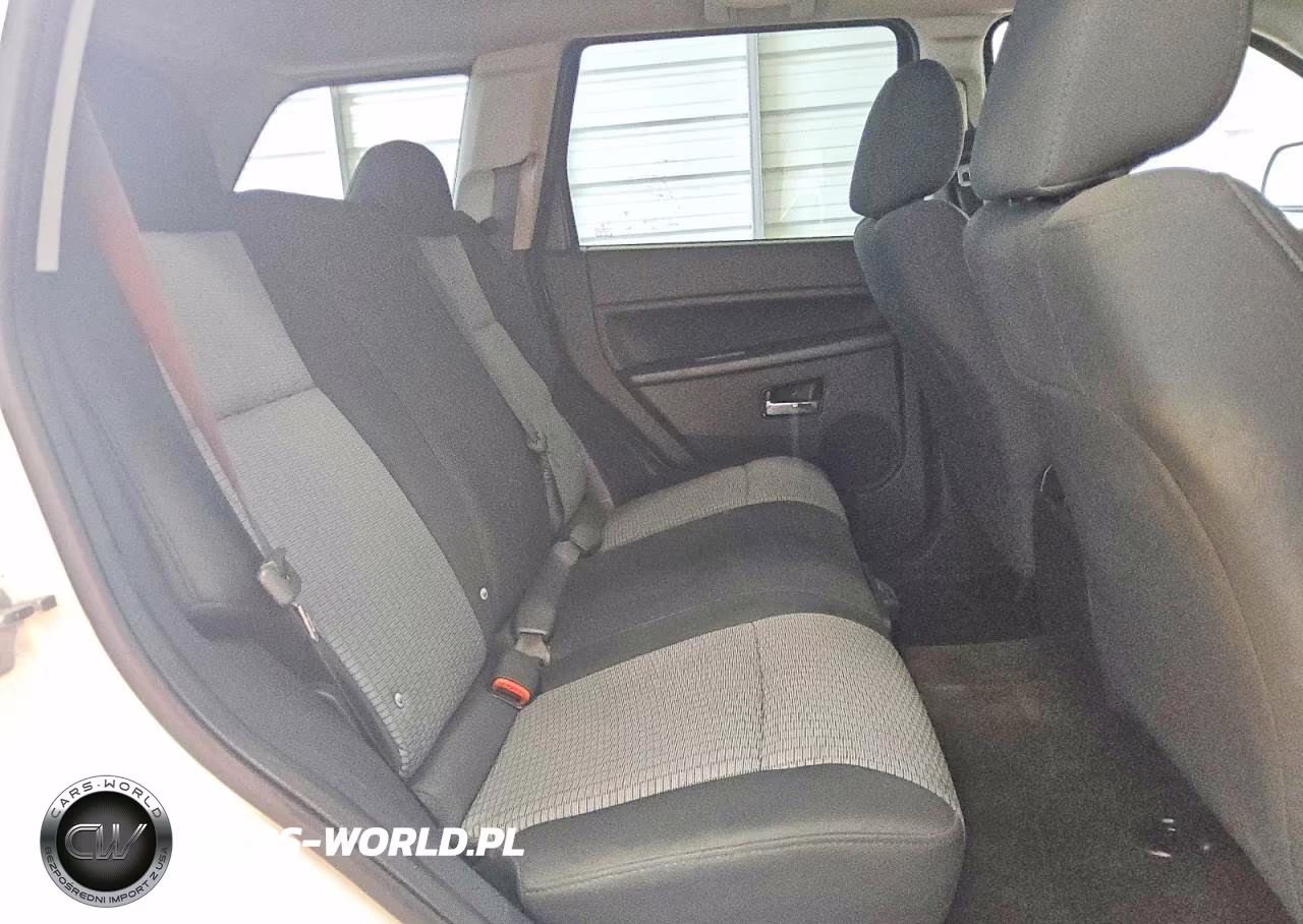 2009 Jeep Grand Cherokee Laredo VIN:1J8GS48K59C538302 - 10