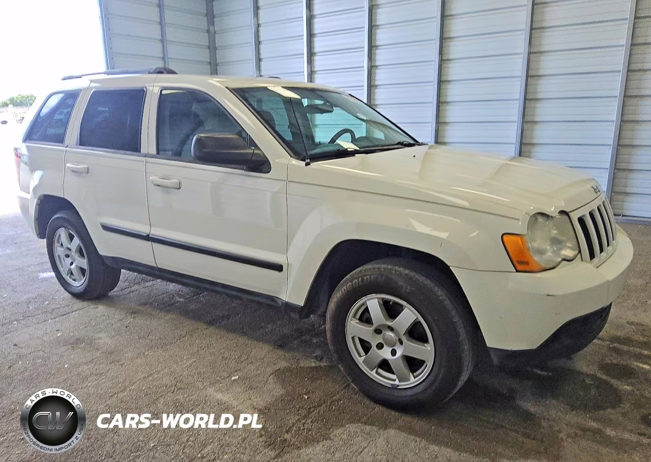 2009 Jeep Grand Cherokee Laredo VIN:1J8GS48K59C538302 - 4