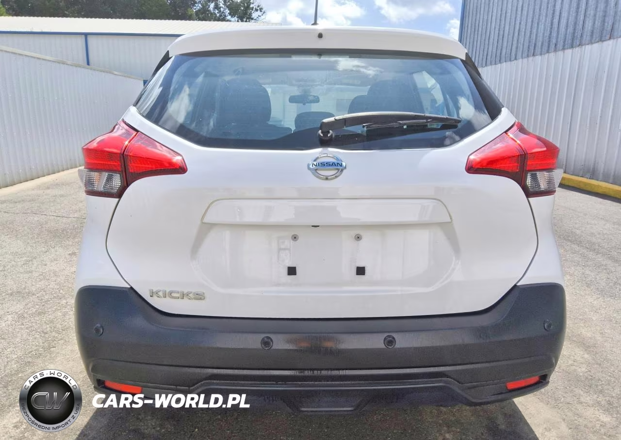 2020 Nissan Kicks S VIN:3N1CP5BV2LL525375 - 6