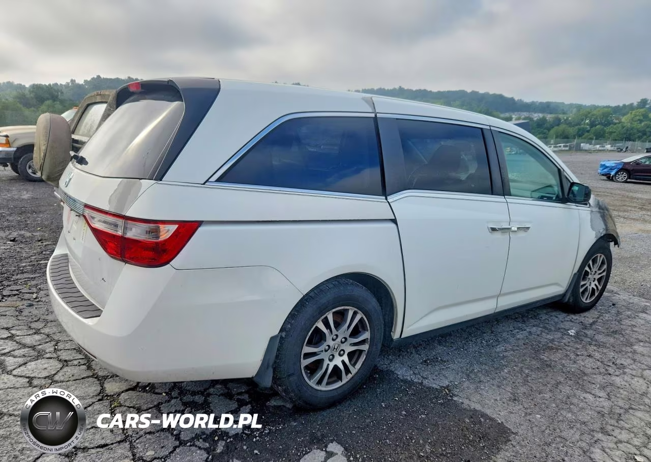 2012 Honda Odyssey Exl VIN:5FNRL5H6XCB071846 - 3
