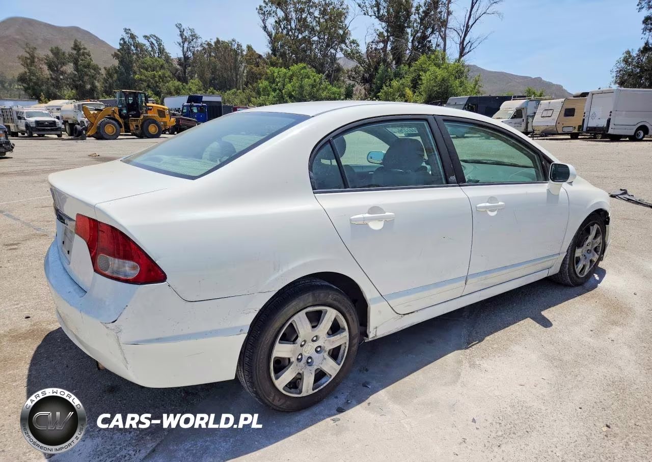 2009 Honda Civic Lx VIN:19XFA16589E042131 - 3
