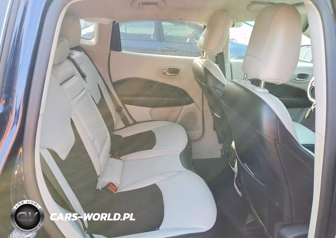 2019 Jeep Compass Latitude VIN:3C4NJDBB5KT835901 - 10