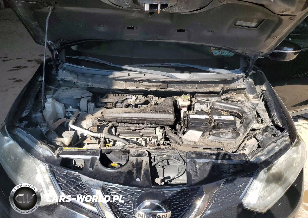 2015 Nissan Rogue S VIN:KNMAT2MV8FP525210 - 12