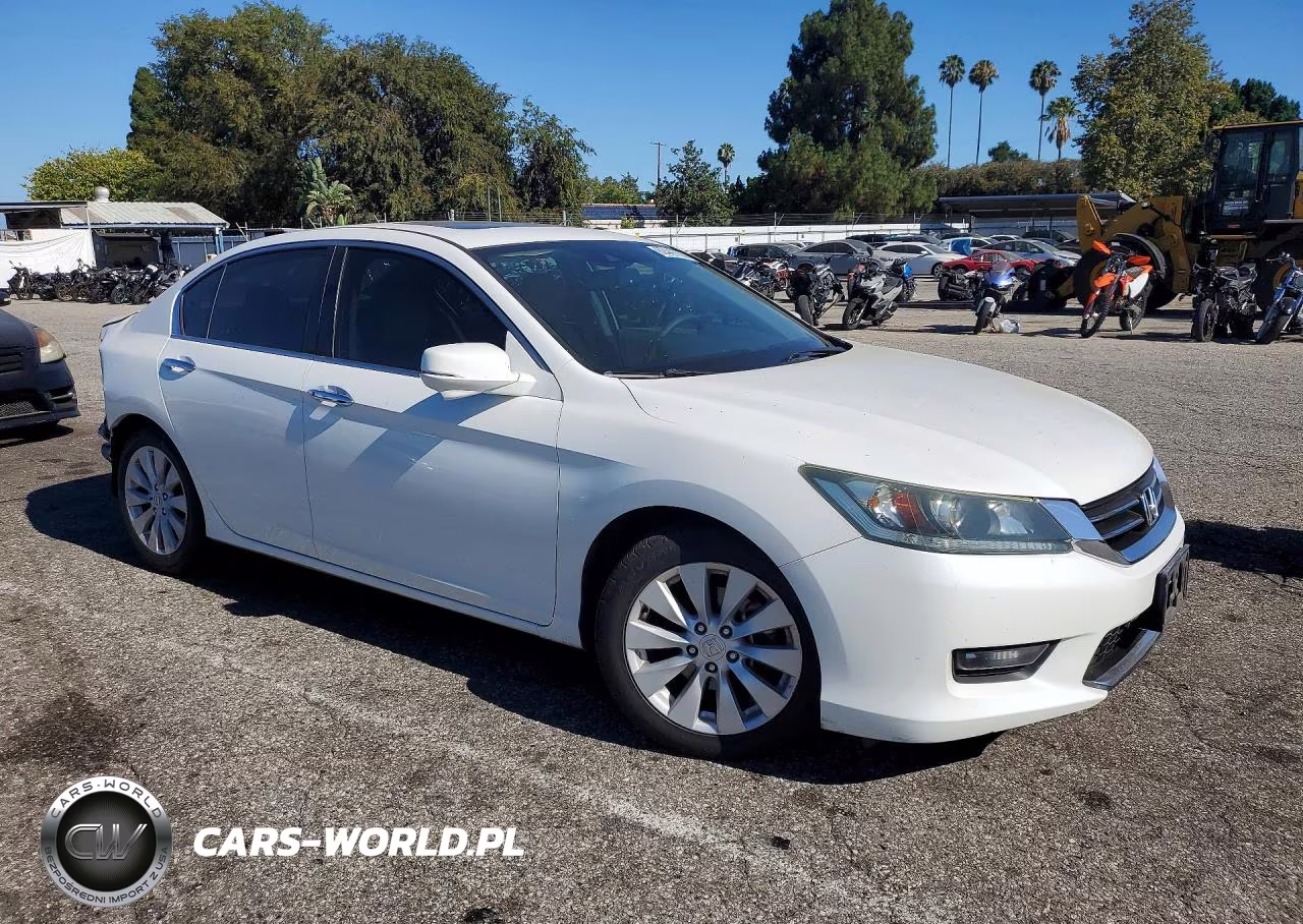 2015 Honda Accord Exl VIN:1HGCR2F84FA014581 - 4
