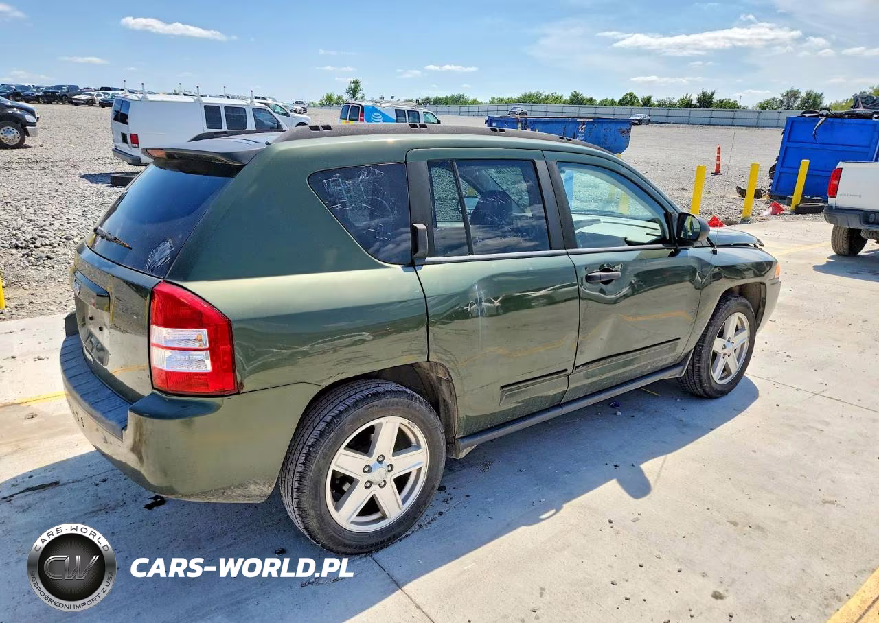 2008 Jeep Compass Sport VIN:1J8FF47W98D534136 - 3
