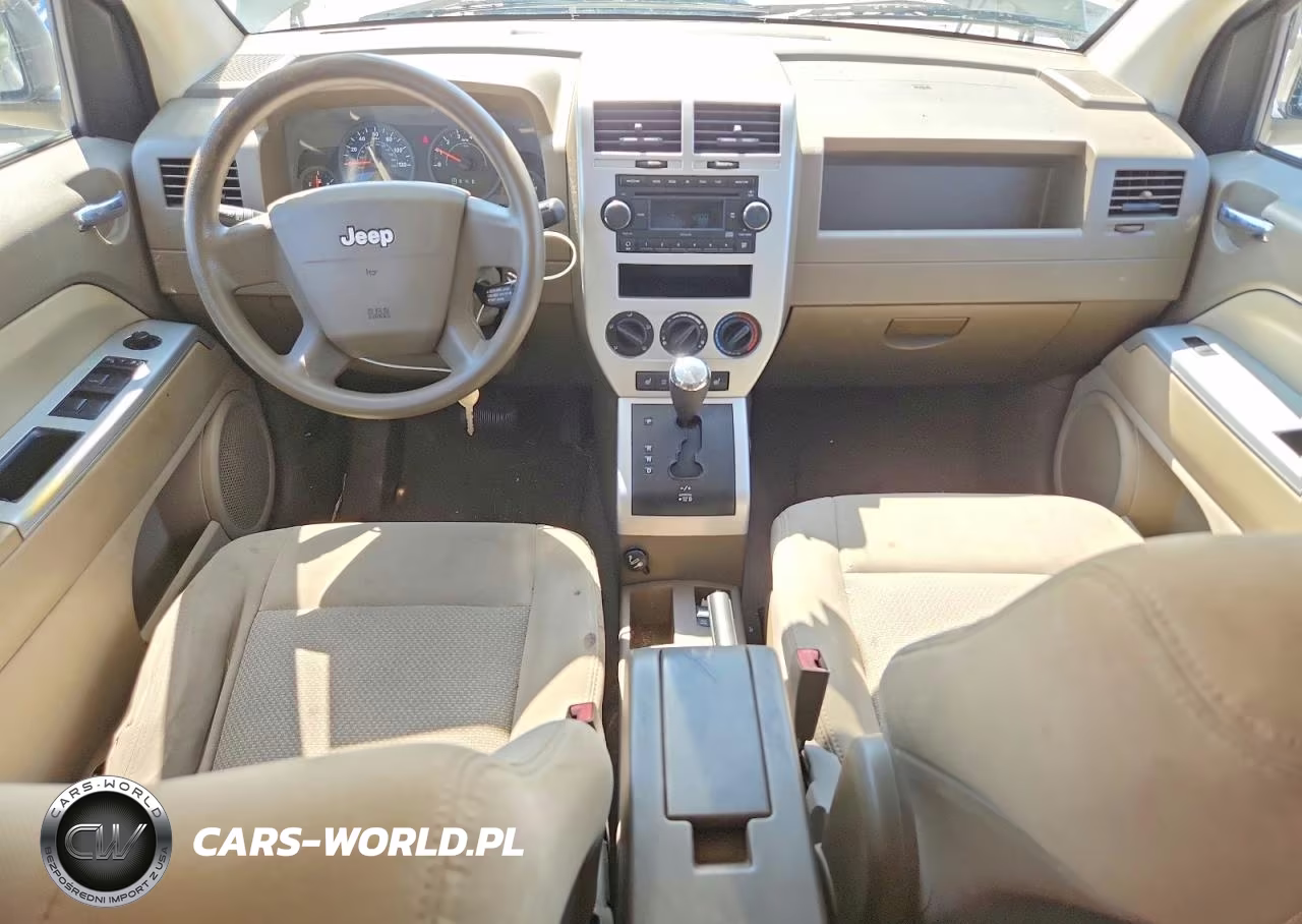 2008 Jeep Compass Sport VIN:1J8FF47W98D534136 - 8