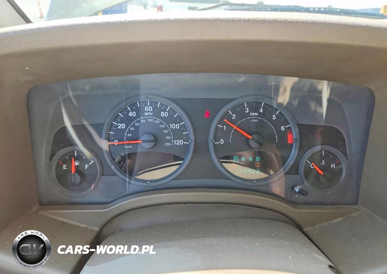 2008 Jeep Compass Sport VIN:1J8FF47W98D534136 - 9