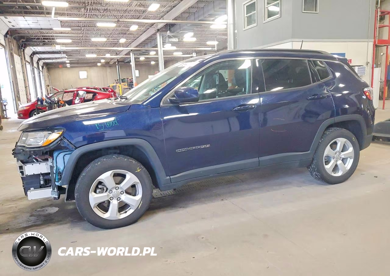2018 Jeep Compass Latitude – zdjęcie 1 z 14