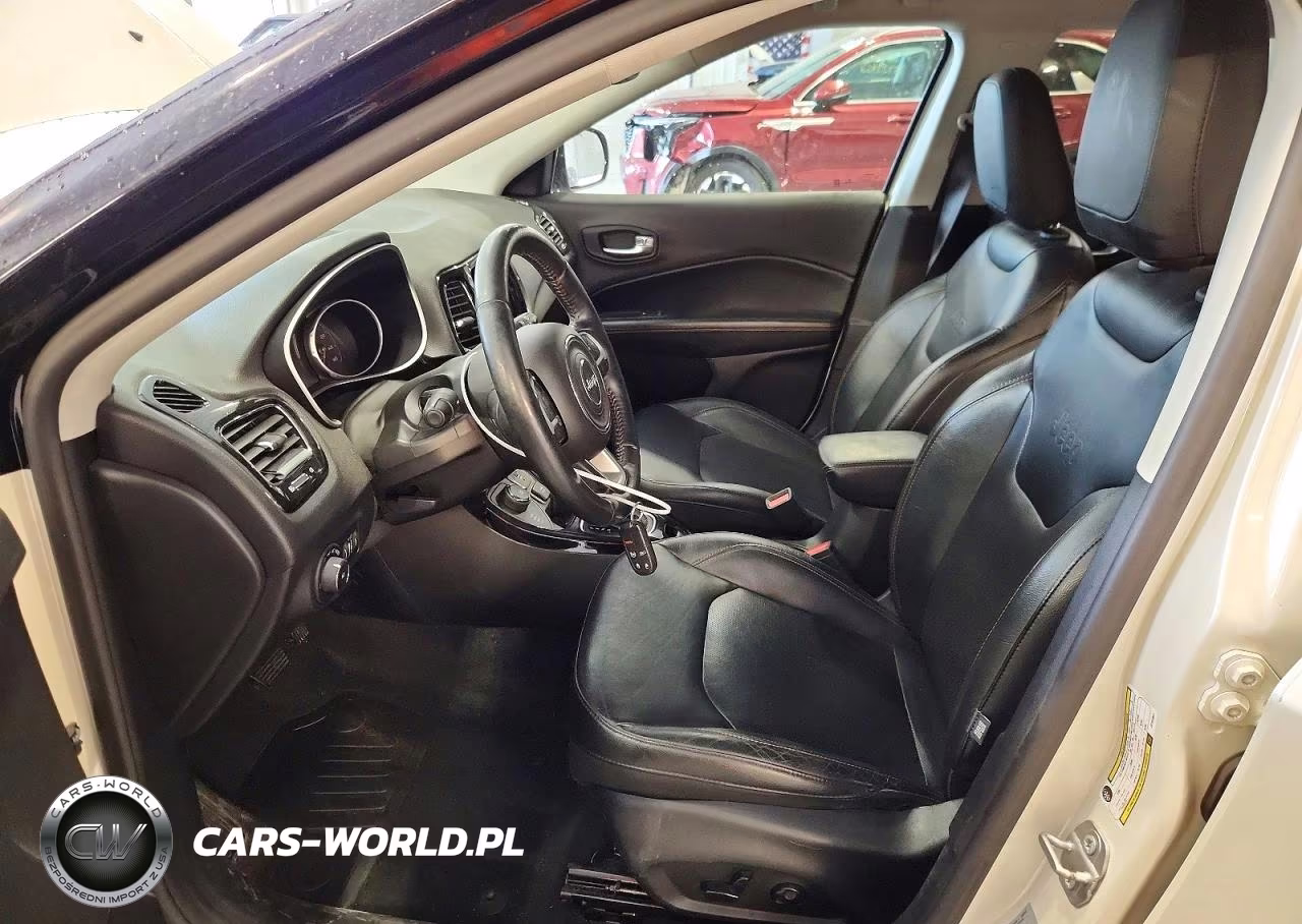 2018 Jeep Compass Limited VIN:3C4NJDCB7JT101841 - 7
