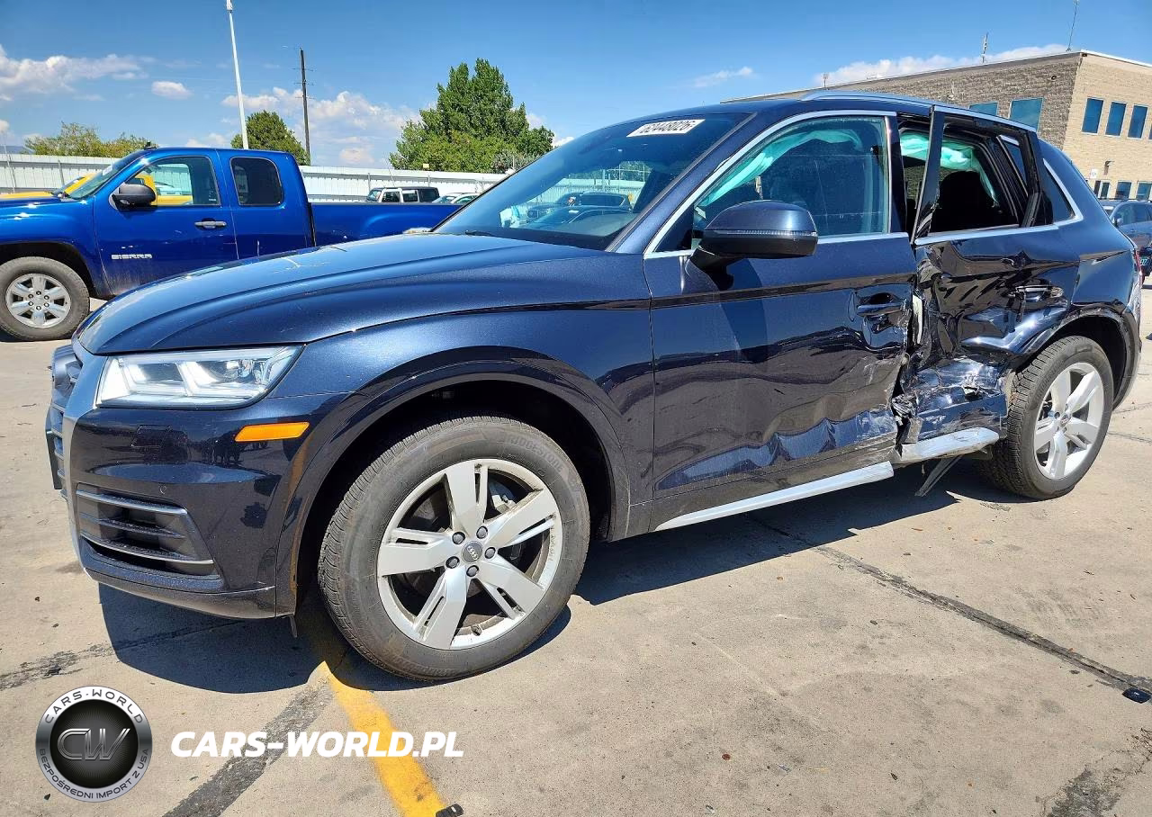 2018 Audi Q5 Premium Plus VIN:WA1BNAFY8J2216286 - 1