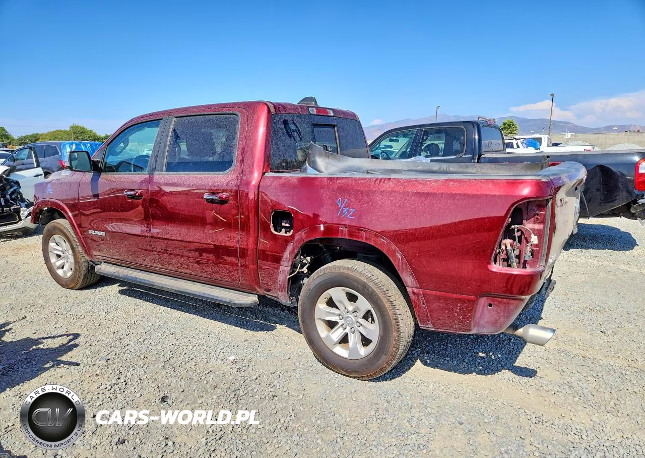 2021 Ram 1500 Laramie VIN:1C6SRFJM1MN549970 - 2
