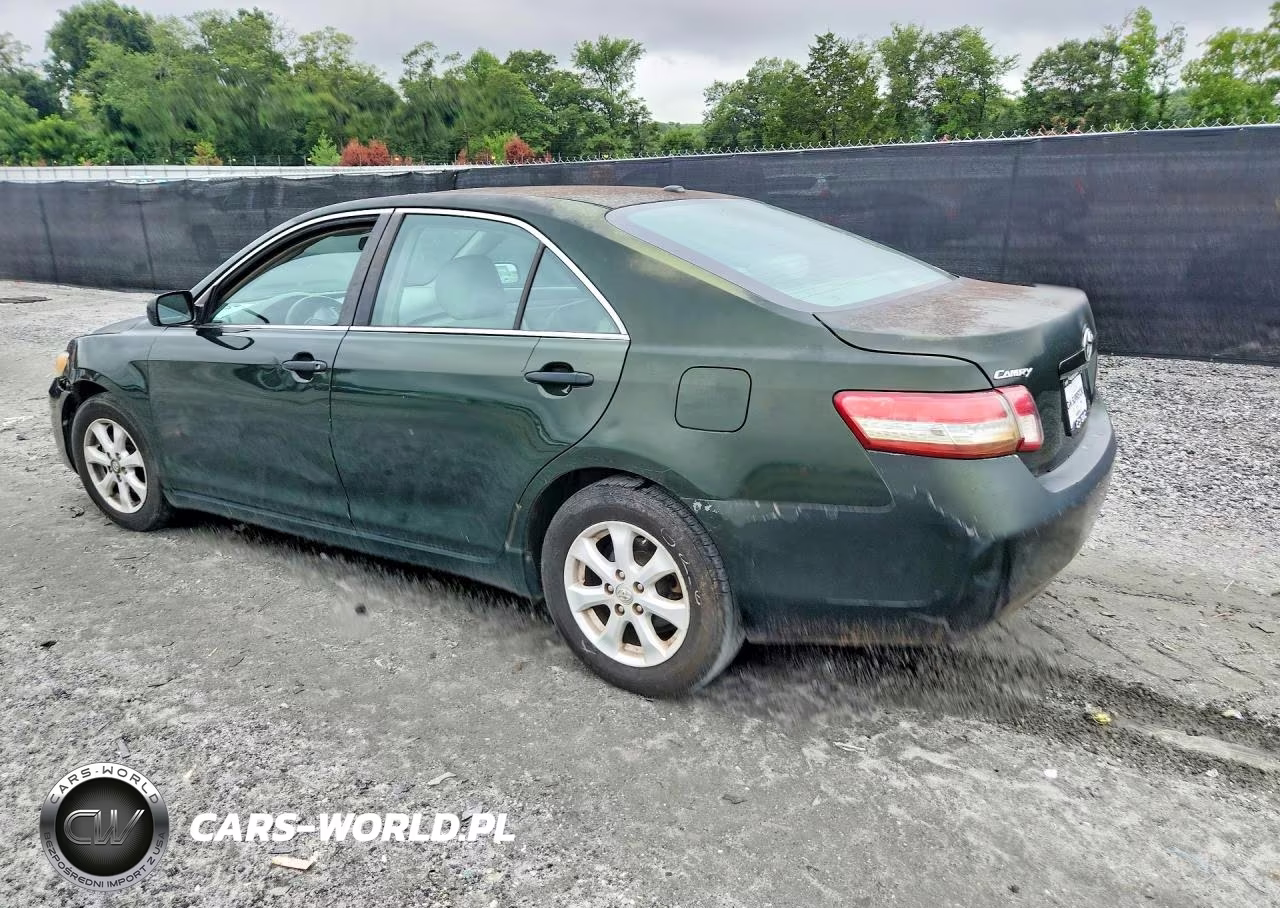 2010 Toyota Camry Le VIN:4T1BF3EK5AU520011 - 2