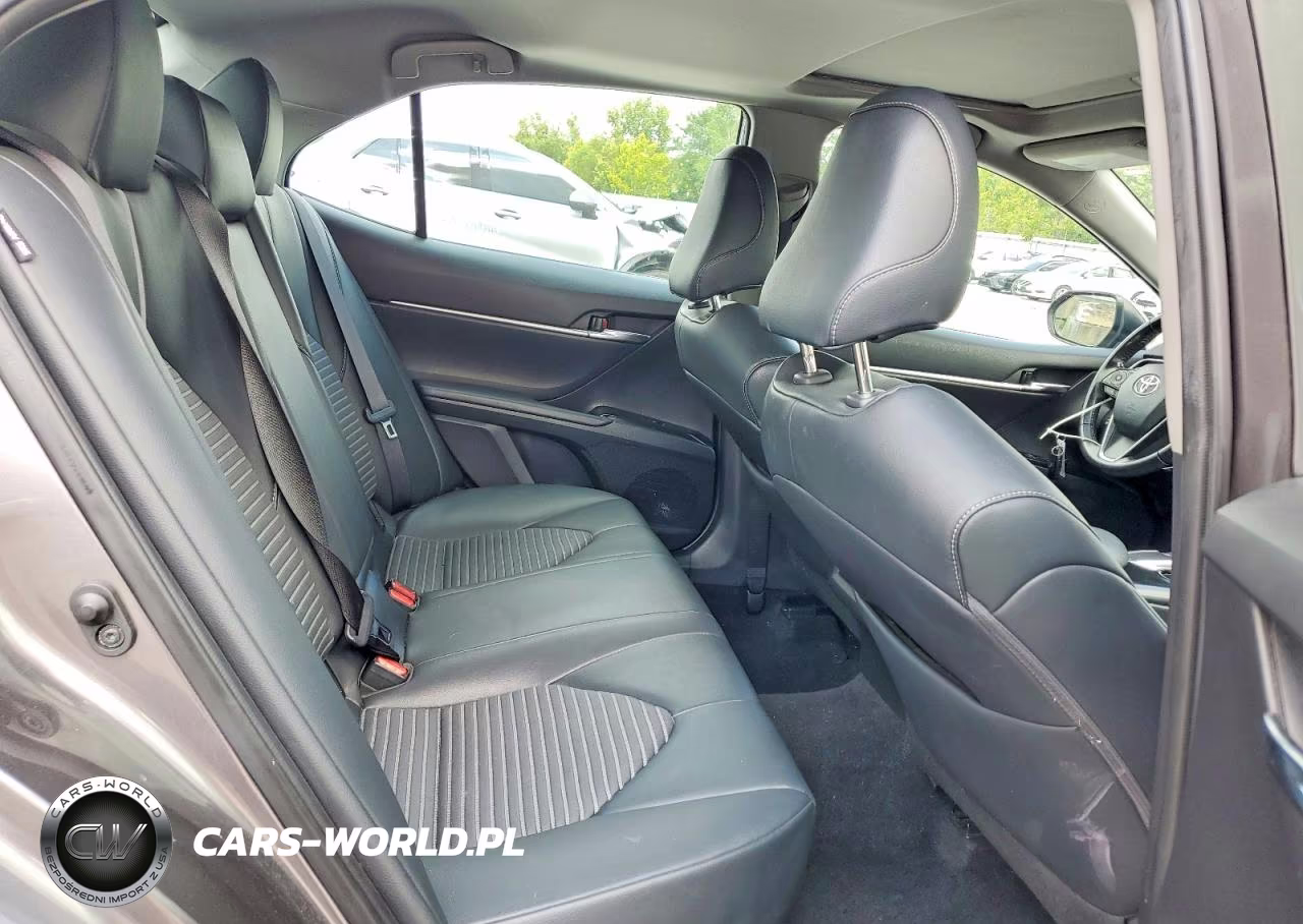 2019 Toyota Camry Se VIN:4T1B11HK5KU854166 - 10